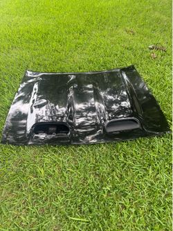 Dodge challenger hellcat redeye hood