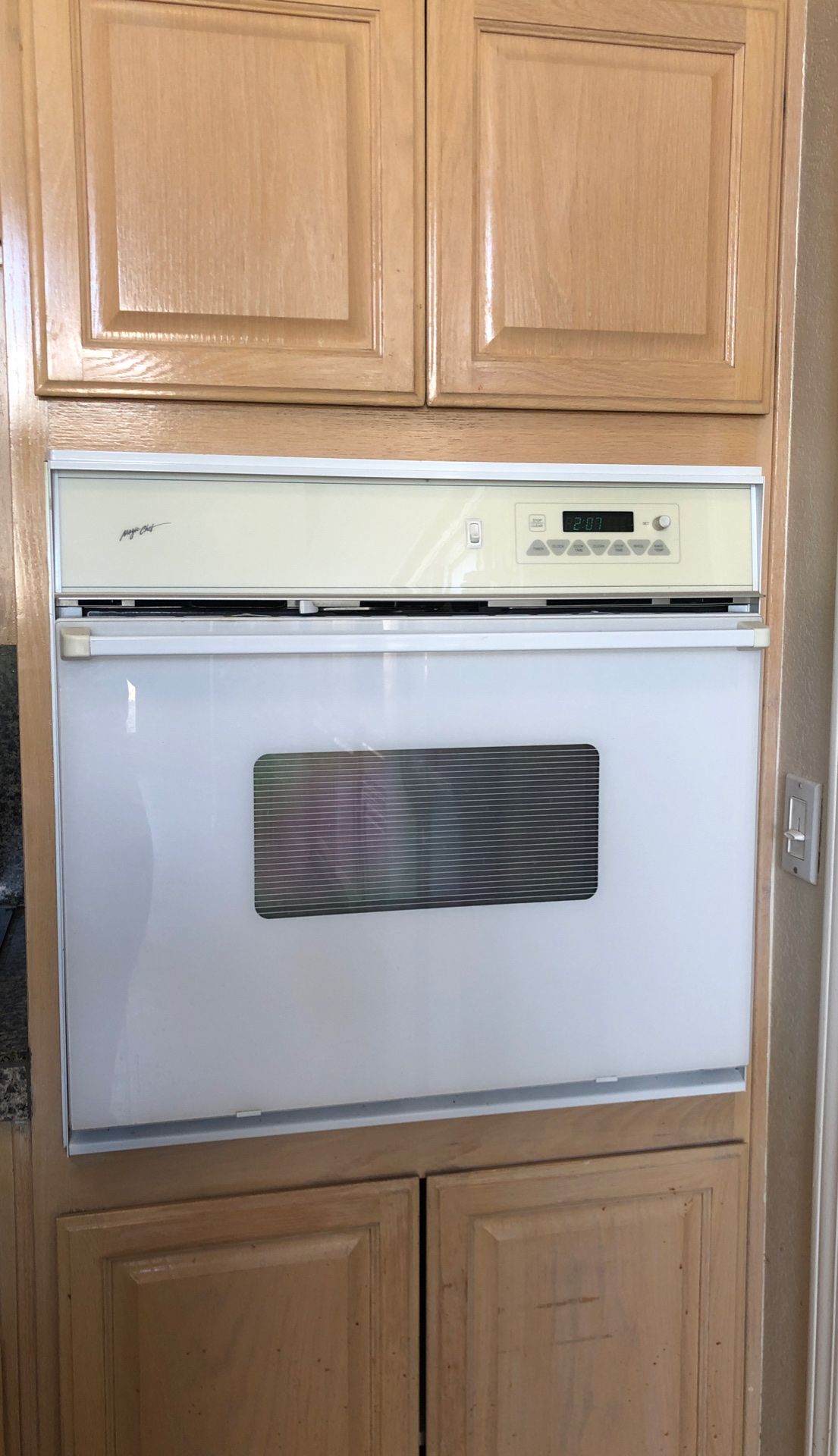 White magic chef in wall oven