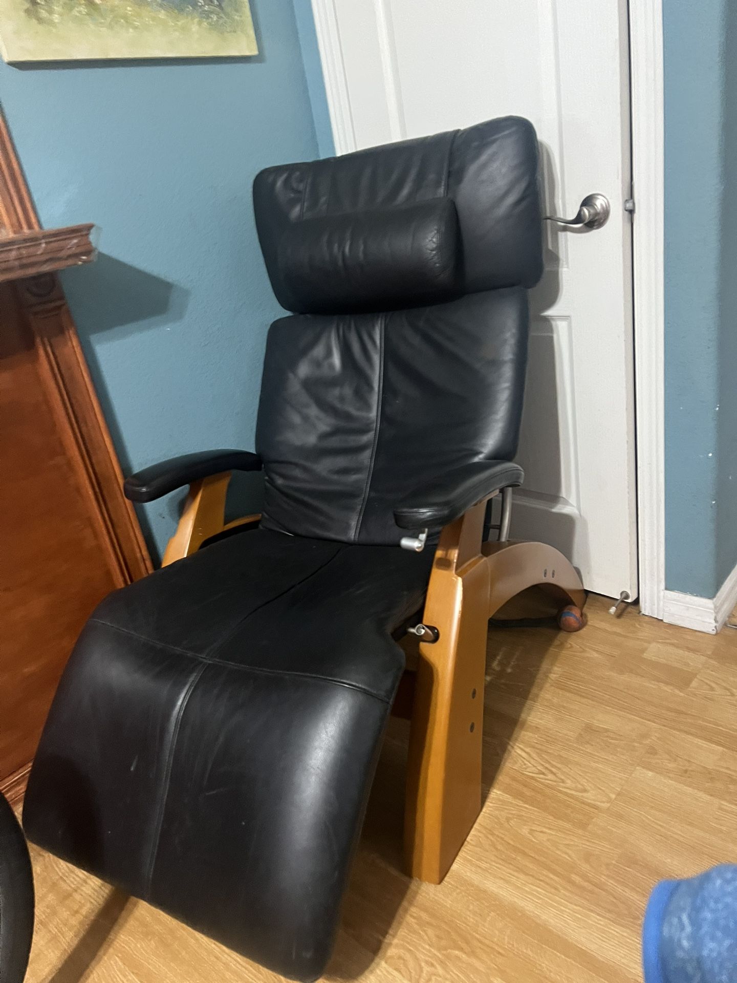 leather recliner seat