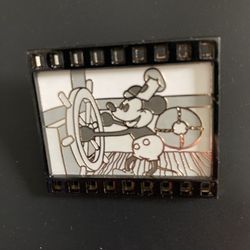 Disney Pin