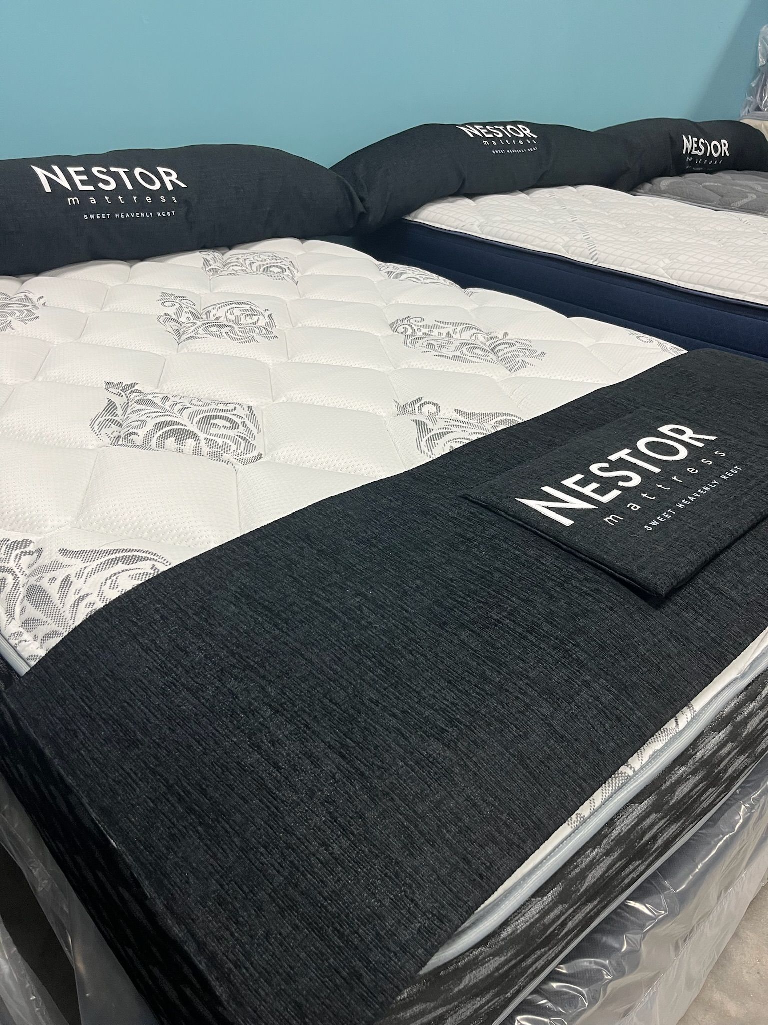 💥🔥MOVING OUT Adjustable Beds🔥(New) Act Quickly. Cali King - King - Split King - Queen - Full - Twin XL⭐️Ten Year Warranty⭐️Take Home Today 50 Down.