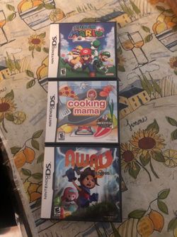 Nintendo DS game cases/manuals