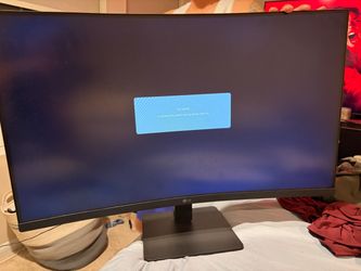 Curved monitor