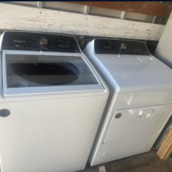 Whirlpool Washer & Dryer Gas / Secadora Y Lavadora 