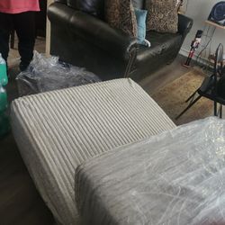 New 67"  Chaise Lounge Chair