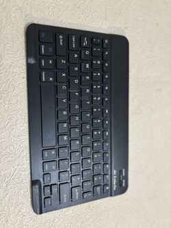 Bluetooth Keyboard 