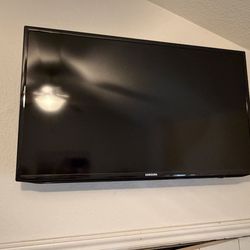 40” Samsung flat screen