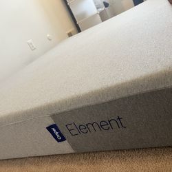 Casper element Queen Mattress