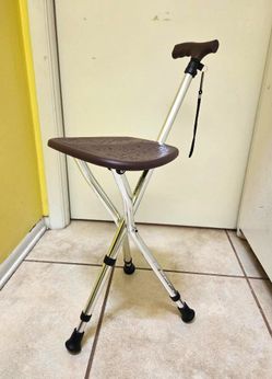GVHOMILOV - a Folding Cane-Seat:n adjustable, non-slip cane with a built-in seat—a lightweight