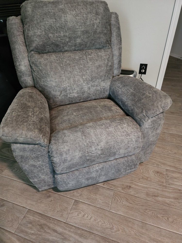 Lazy Boy Chair