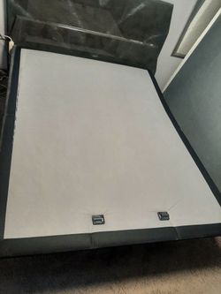 😴 ASHLEY Adjustable queen base