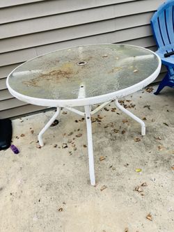 Outdoor table