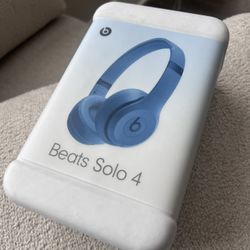 Beats Solo 4 Wireless Headphones 