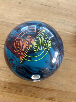 Brunswick Energize bowling ball