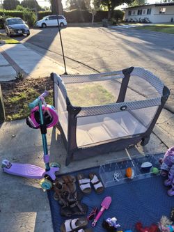 Play pen