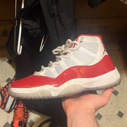 Cherry 11s 9.5