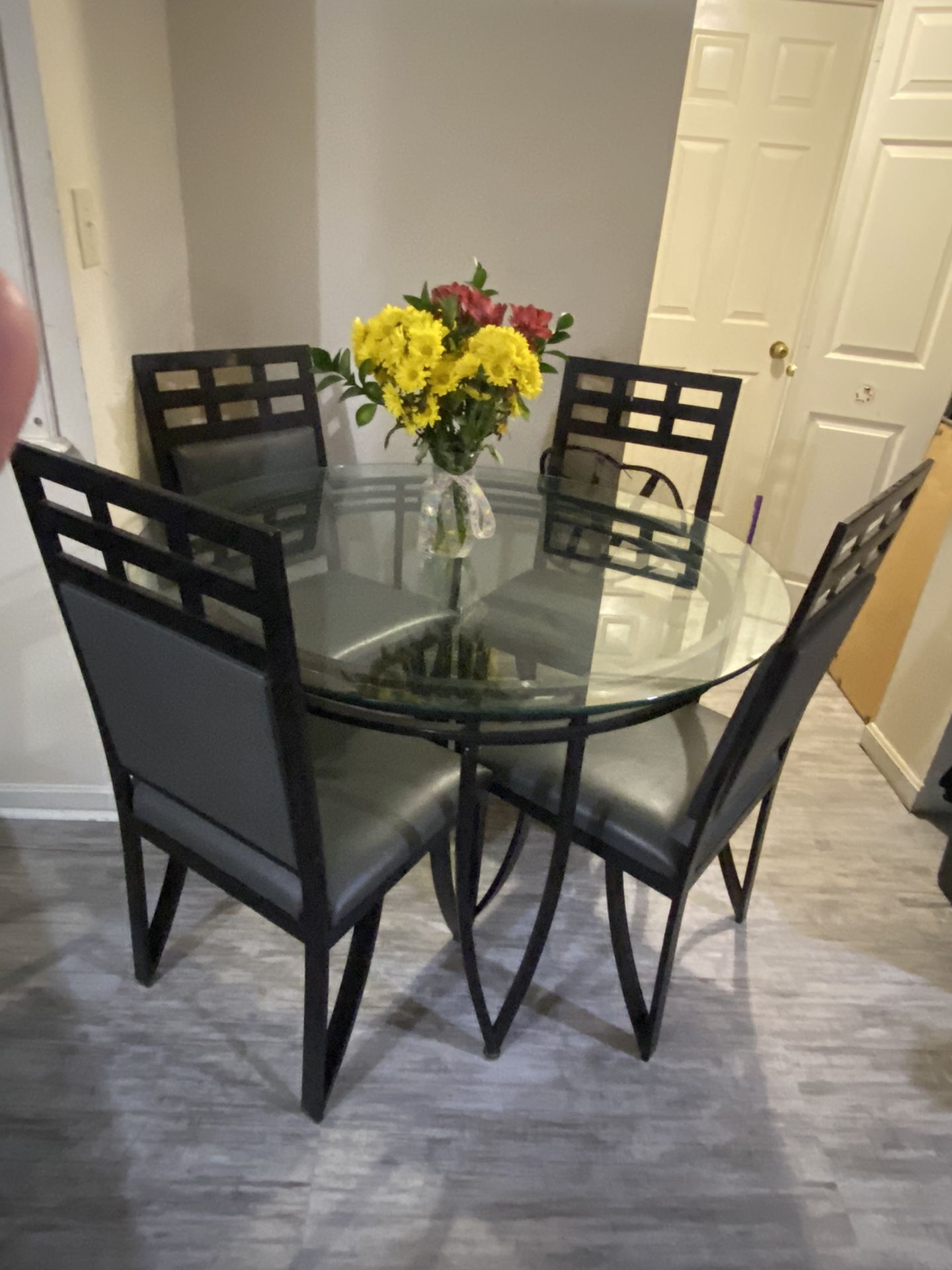 Dining Table Set with Leather Chairs