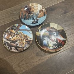 Collectible decorative plates, limited edition, bundle deal