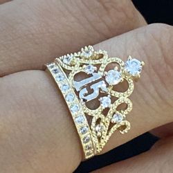 Anillo Para 15  Años Talla 7 1/2 14 Kt 💕