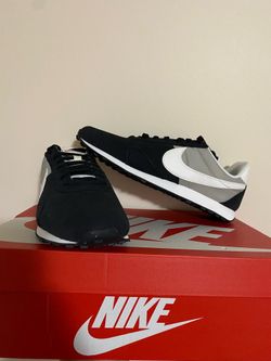 Nike Montreal 17
