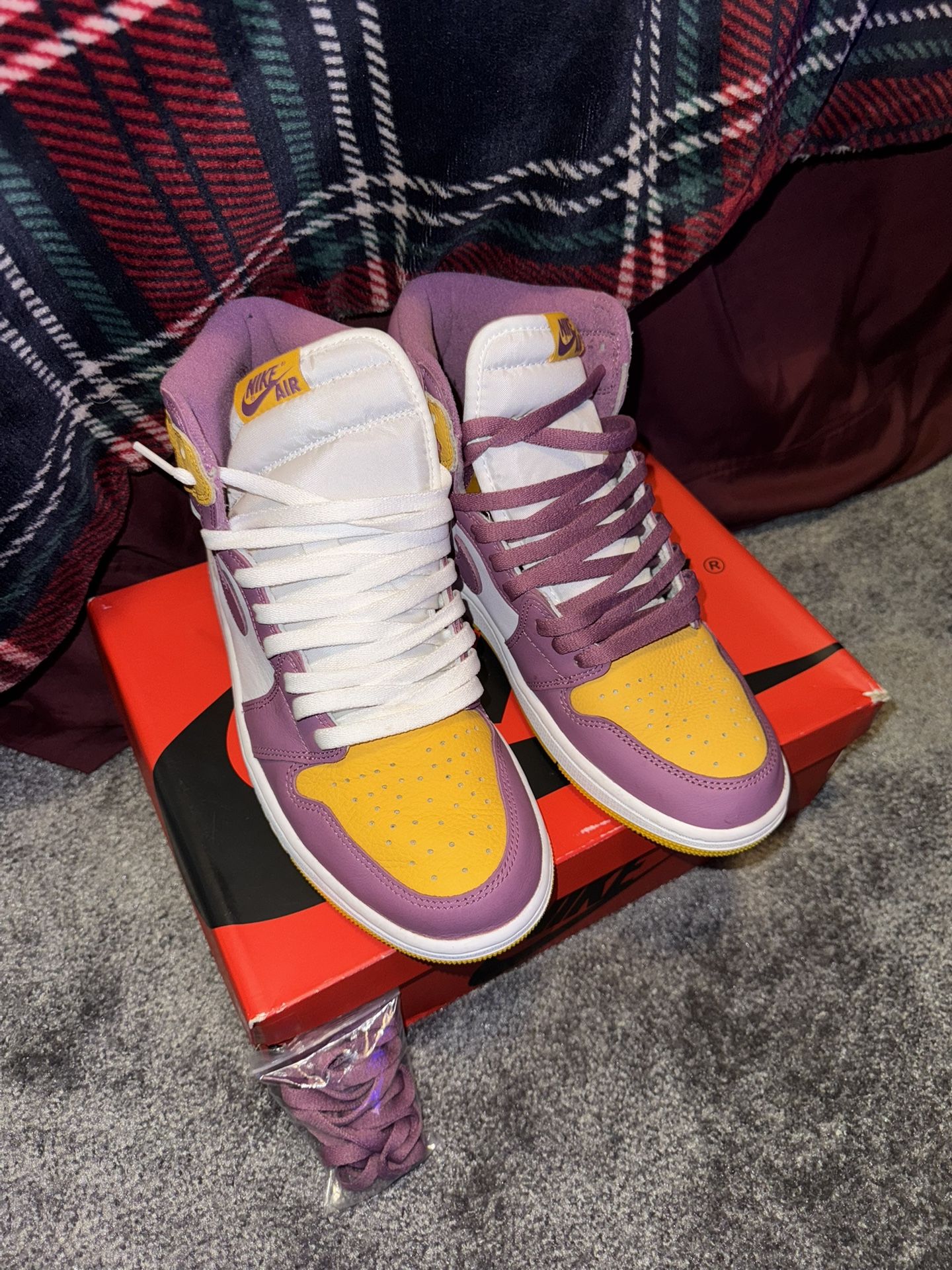 Jordan 1 Brotherhood Size 9.5