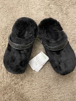 Crocs Classic Fur Sure Slip On Clogs Black Mens Size 5/Womens Size 7 (NEW) 