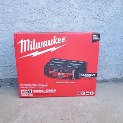 Milwaukee Packout Radio + Bluetooth Speaker Charger M18 