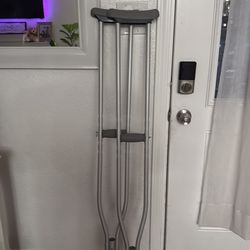 Almost new crutches. Adult