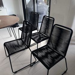 Dining room table chairs (4)