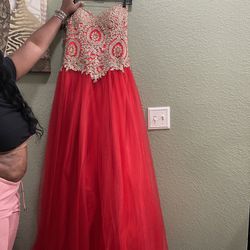 Quinceanera/ Sweet 16 Dress Worn Once Size 12 