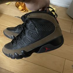 Jordan 9 Olive (NO BOX) Size 10.5