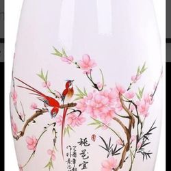 Chinese White Ceramic Table Lamp With Wood Base