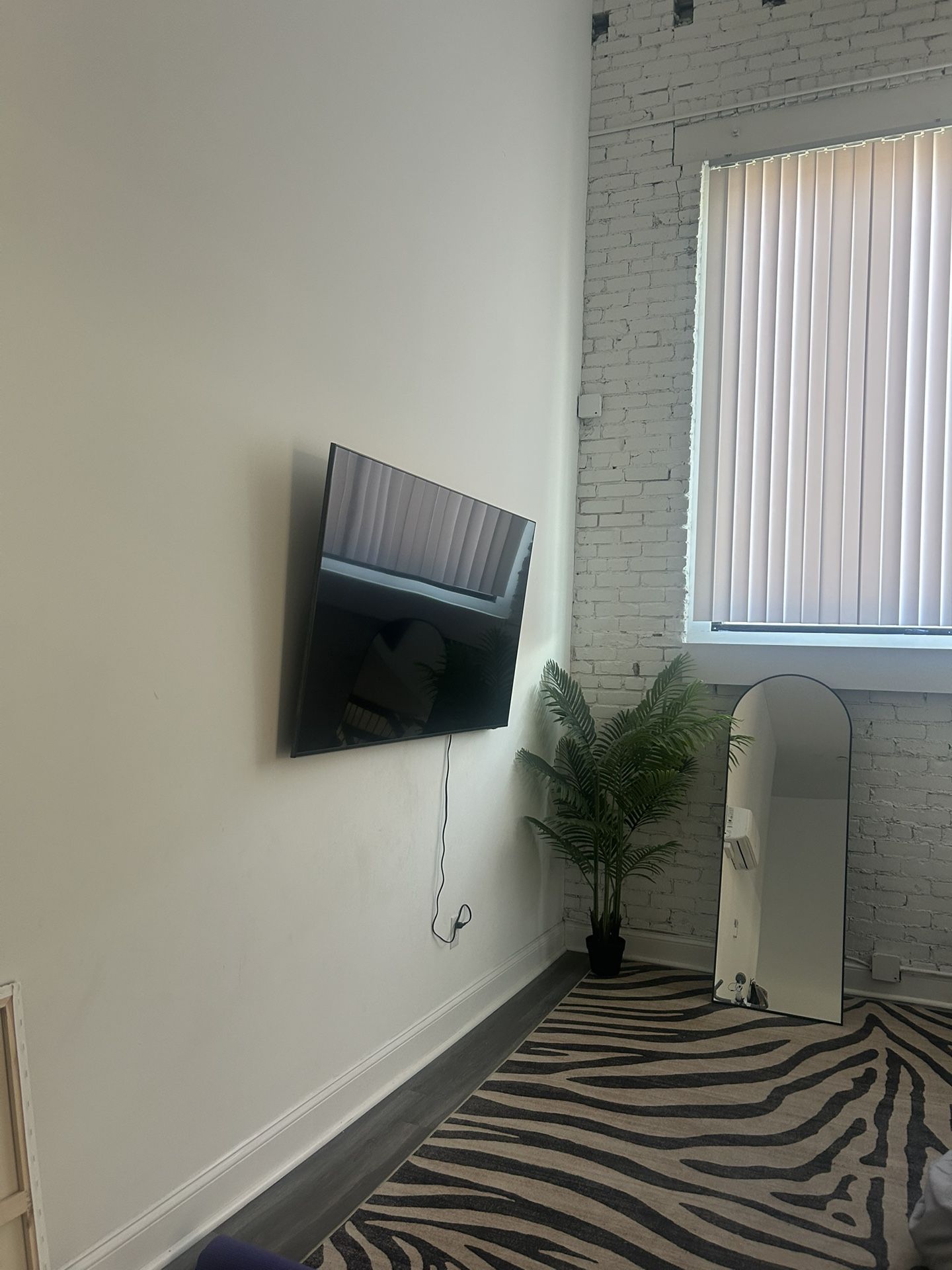 Samsung Crystal 65 Inch