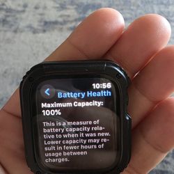 Apple Watch Series 9 45mm GPS 