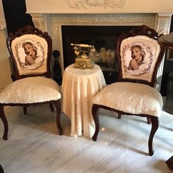 Chairs. Gorgeous Pair Of Marilyn Monroe Vintage Chairs