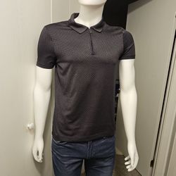 Summer  T-shirt  By (PERRY  Ellis)