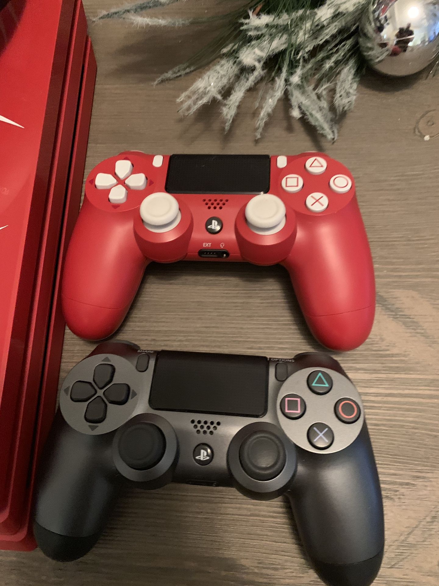 PlayStation 4 pro limited SpiderMan edition for Sale in Fort Myers, FL