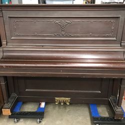Upright Piano From 1911-1912