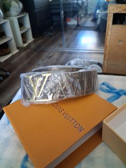 Louis Vuitton belt