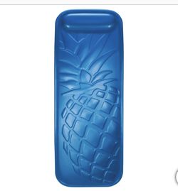 Pineapple Pong Pool Float