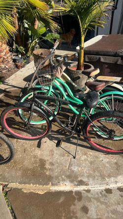 Beach Cruisers, Bikes,