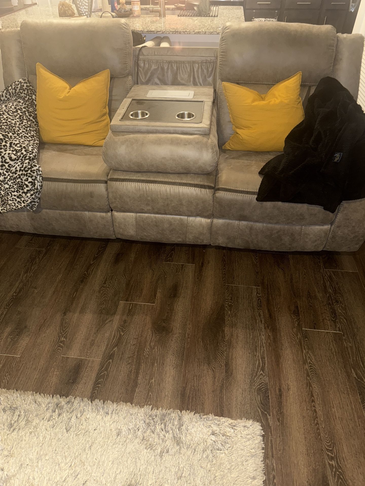 Recliner Sofa With Outlet And USB PLUGS