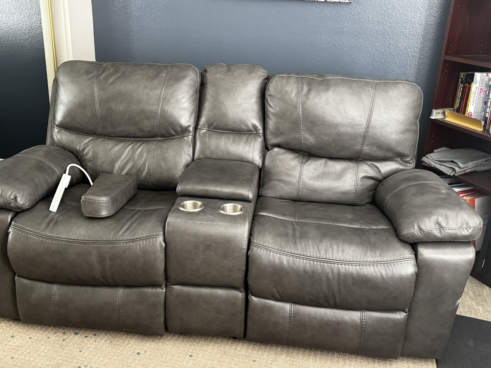 Power Reclining Love Seat