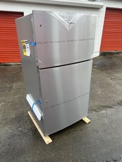 Whirlpool Refrigerator