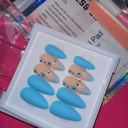 Press On Nails 