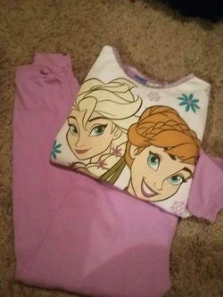 New never worn girls frozen pjs size 8