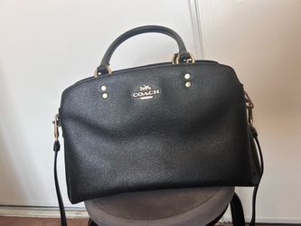 Coach purse only used 2 times