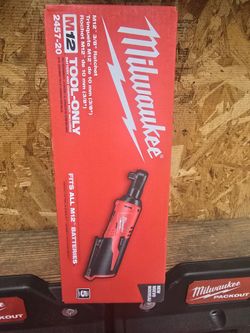 Milwaukee
M12 12V Lithium-Ion Cordless 3/8 in.Ratchet (Tool-Only)