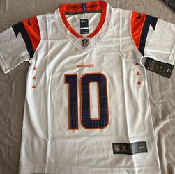 DENVER BRONCOS NIX YOUTH SIZE JERSEYS 