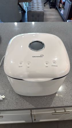 GROWNSY UV Sanitizer and Dryer 4-in-1
